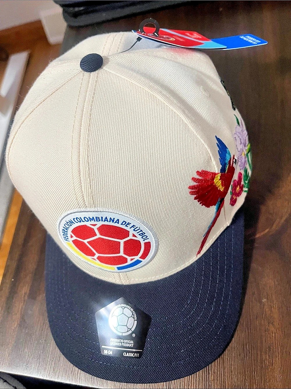 Federación Colombiana de Fútbol Embroidered Soccer Hat White & Blue